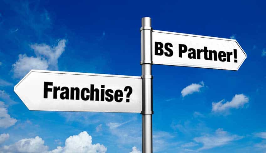 BS Partnerschaft: Sind Sie Franchisenehmer oder freier Unternehmer?